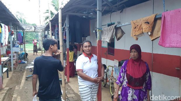 1 Tahun Tsunami Selat Sunda, Warga Huntara Keluhkan Fasilitas dan WC Rusak