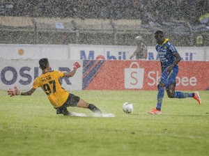 Permainan Sepak Bola Berasal dari Negara Mana? Ini Sejarah Asal-usulnya