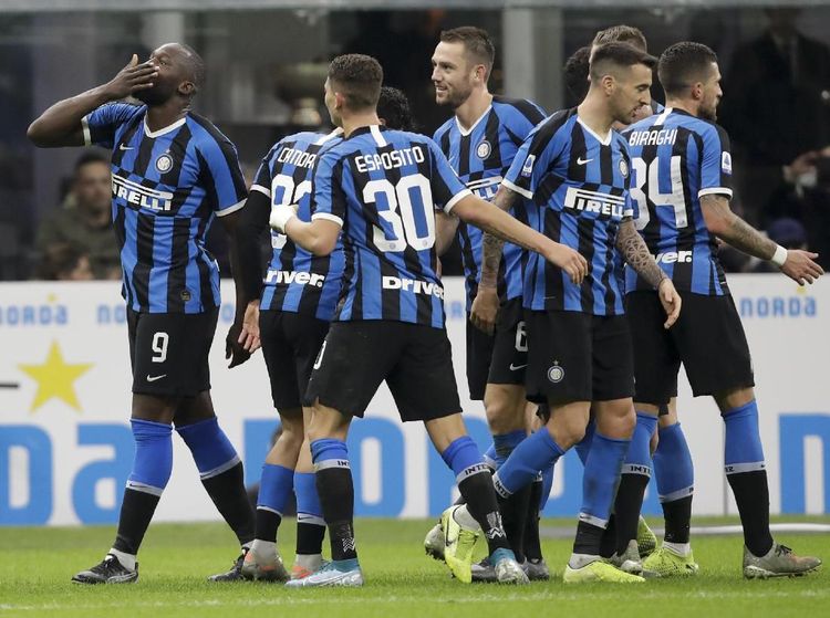 Kalahkan Genoa, Inter ke Puncak Lagi