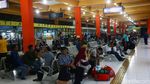 Suasana H-3 Natal di Terminal Kampung Rambutan