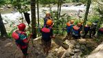 Rafting Seru di Pekalongan, Menaklukkan Sungai Sengkarang
