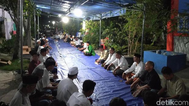 Keluarga Gelar Tahlilan di Rumah Duka Korban Tewas di Gua Lele Karawang
