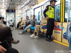 Lagi Liburan Akhir Tahun, Yuk Keliling Jakarta Naik MRT