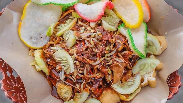 tahu tek surabaya