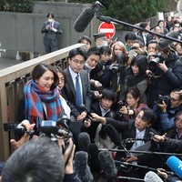 Berbeda dengan di Amerika Serikat, hal ini menjadi sesuatu yang tabu untuk dibicarakan di Jepang. Dilaporkan jika tidak banyak wanita yang melaporkan kasus pelecehan bahkan pemerkosaan dan kasus-kasus itu jarang menghasilkan penangkapan atau persekusi. Ito sendiri mengaku sempat ragu untuk langsung melapor dan menganggap hal itu adalah kesalahannya. Foto: Getty Images