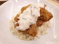 AyamAyaman: Gurih Creamy Butter Rice dengan Topping Chicken Katsu