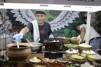 Marriott Bonvoy Manjakan Tamu dengan Kuliner Otentik Kaki Lima