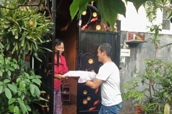 Jalin Silaturahmi, Tradisi Ngejot Dilakukan Masyarakat Bali Saat Jelang Natal Jalin Silaturahmi, Tradisi Ngejot Dilakukan Masyarakat Bali Saat Jelang Natal