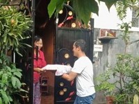 Jalin Silaturahmi, Tradisi Ngejot Dilakukan Masyarakat Bali Saat Jelang Natal