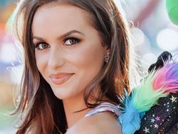 Foto Ilmuwan Cantik Jadi Miss America