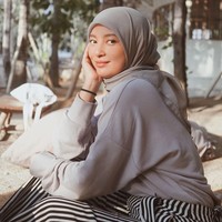 Cerelia Raissa yang sudah membintangi puluhan judul FTV mulai aktif di layar kaca sejak 2006. Sebelum berhijab, Cerelia dikenal kerap tampil seksi. Foto: instagram @cereliaraissa.