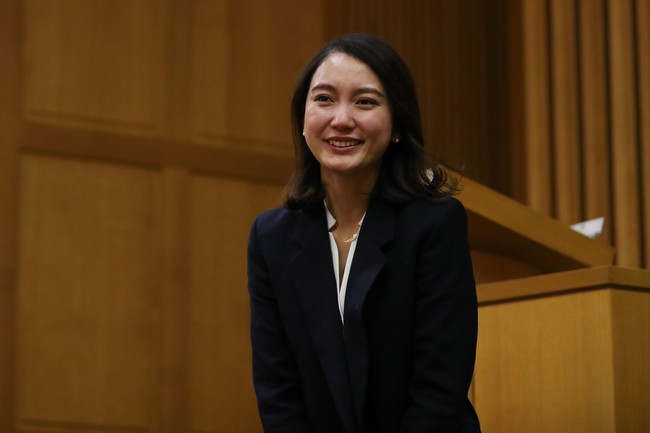 Setelah itu, Ito mengambil langkah yang banyak wanita di Jepang tak berani lakukan yakni mengungkapnya ke publik. Ia mengadakan konferensi pers lalu menerbitkan sebuah buku. Ito pun mengungkap jika polisi telah memiliki semua bukti bahwa ada dugaan perkosaan sebelum tiba-tiba kasusnya dihentikan. Foto: Getty Images