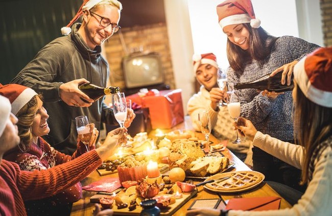 5 Trik Makan Enak Saat Natal Tanpa Tambah Berat Badan