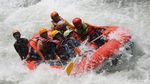 Rafting Seru di Pekalongan, Menaklukkan Sungai Sengkarang