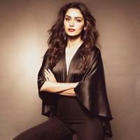 Manushi kini tengah bersiap-siap untuk debutnya di film Bollywood Prithviraj, bersama dengan bintang Akshay Kumar yang akan muncul di layar pada 2020. Foto: Instagram