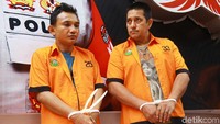 Polisi saat ini mengusut pemasok sabu ke adik artis Ayu Azhari tersebut.