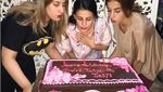 Cantik dan Menarik, Ini Pose Tasya Farasya Saat Kulineran