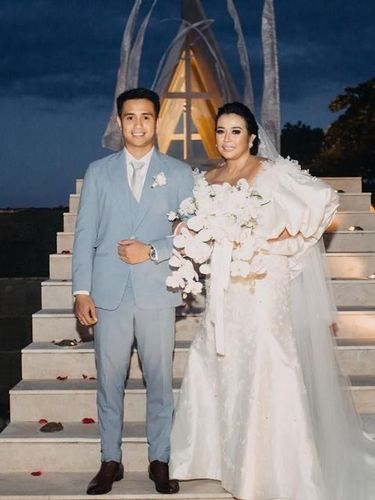 7 Inspirasi Gaun Pengantin dari Aktris yang Menikah di 2019
