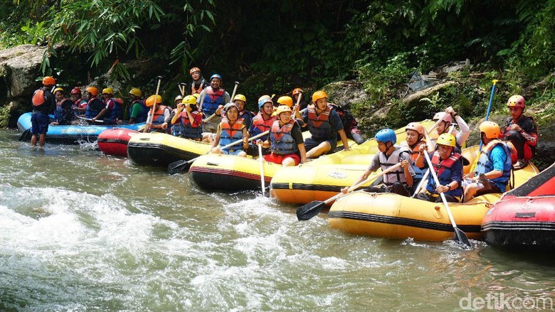 Arung Jeram di Pekalongan Arung Jeram di Pekalongan