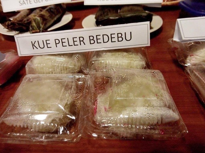 Hasil gambar untuk kue peler bedebu