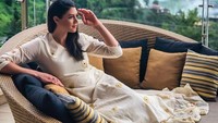 Stephanie juga kerap kali memposting sedang bermalam di resort-resort mewah, seperti di JW Marriott Mussoorie, India ini (Instagram/itsstephrice)(Instagram/itsstephrice)