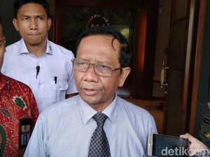 Video: Penyiram Air Keras ke Novel Ditangkap, Mahfud: Udah Tau Saya