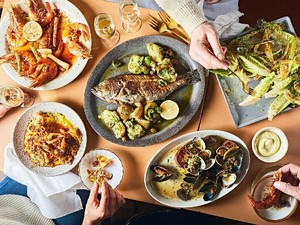 Makan Seafood dan Panneton Jadi Tradisi Natal di Italia