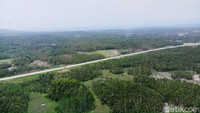Lalu lintas dari Lampung ke Palembang masih terpantau sepi. Begitu juga sebaliknya, kendaraan yang melintas dari Palembang ke arah Lampung juga sepi.