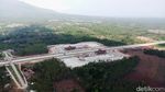 Penampakan Lengangnya Lalu Lintas Tol Lampung dari Udara