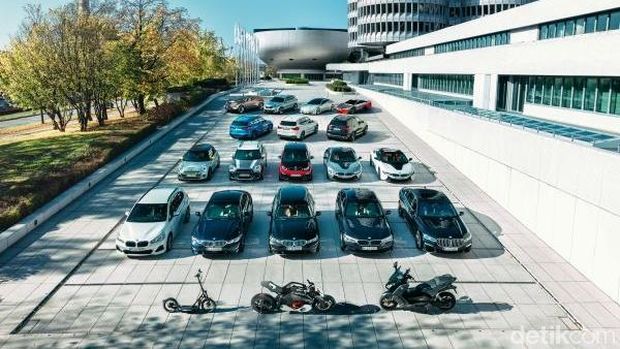 Setengah Juta Mobil Elektrifikasi BMW Meluncur ke Jalanan