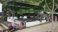 Saat ini perkembangan kawasan wisata di Bendungan tersebut mengalami perkembangan yang signifikan, bahkan pada saat hari libur atau akhir pekan jumlah pengunjung cukup banyak (Foto: Adhar Muttaqin/detikcom)