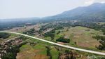 Penampakan Lengangnya Lalu Lintas Tol Lampung dari Udara