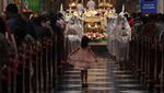 Suasana Khidmat Misa Natal di Gereja Katedral