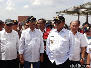 Menhub dan Menteri PUPR Tinjau Rest Area di Tol Bakauheni-Palembang