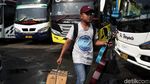 Menengok Hiruk Pikuk Pemudik di Terminal Tanjung Priok