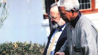 Nelson Mandela dan Stefano Ricci. Foto: Dok. CNBC