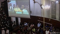 Anies menuturkan, mereka lah yang bekerja sama membangun ketenangan dan kerukunan di Jakarta.