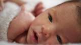 7 Tips Alami Meredakan Batuk Pilek pada Bayi
