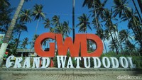 Pantai Grand Watudodol memiliki tingkat kebersihan yang tinggi, contohnya keberadaan kamar kecil atau toilet yang bersih dan nyaman serta memudahkan wisatawan. Juara kebersihannya di tingkat ASEAN (Foto: Ardian Fanani/detikcom)