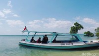Andai kurang lama berlibur di GWD, pengunjung dapat meneruskan perjalanan liburannya ke Pulau Tabuhan dan Menjangan. Perjalanan menuju dua pulau itu dapat ditempuh menggunakan kapal speedboat dari Pantai GWD (Foto: Ardian Fanani/detikcom)