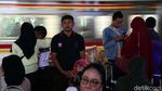 Libur Nataru, Stasiun Gambir Dipadati Penumpang