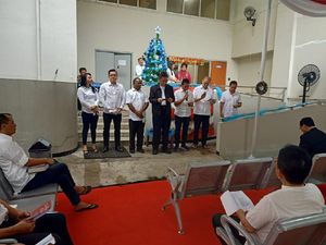 Soetikno Soedarjo hingga Eks Bupati Talaud Rayakan Natal di Rutan KPK