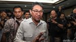 Senyum Eks Anggota DPR Sukiman Usai Didakwa Terima Suap Rp 2,9 M