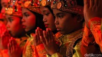Dalam acara ini turut diceritakan kisah-kisah perjuangan 15 tahun Aceh bangkit dari bencana tsunami.