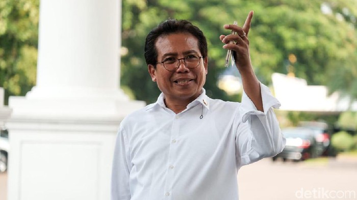Jubir Presiden Fadjroel Rachman