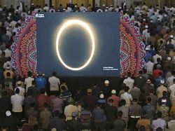 Keseruan Berburu Gerhana Matahari Cincin di Berbagai Negara