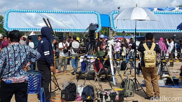 Terpopuler Pekan Ini: Gerhana Indah di Akhir Tahun