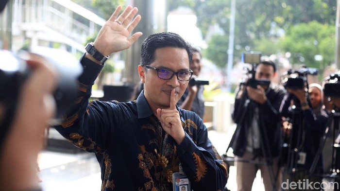 Mantan Juru Bicara KPK Febri Diansyah Siap Bersaksi dalam Persidangan Suharso Monoarfa Hari Ini