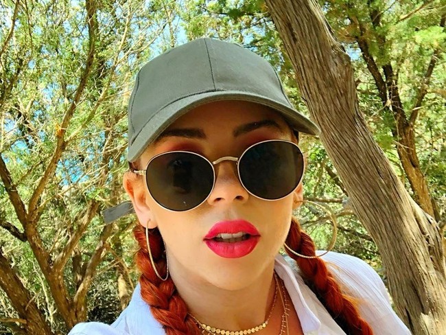 Meskipun wanita berusia 25 tahun ini tidak menyukai pekerjaan itu, Amanda bersyukur atas uang ekstra yang ia dapatkan sebelum mulai kuliah untuk mendapatkan gelar sarjana hukum. Penampilannya pun telah berubah secara dramatis dalam tujuh tahun terakhir. Foto: Instagram