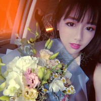 Kita semua melakukan yang terbaik tetapi aku masih tidak cocok di dunia ini lagi. Jadi ini perpisahanku, imbuhnya. Foto: Instagram